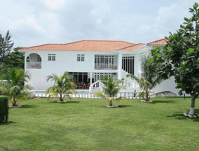 Paradise L Horizon - Ocho Rios Apartment
